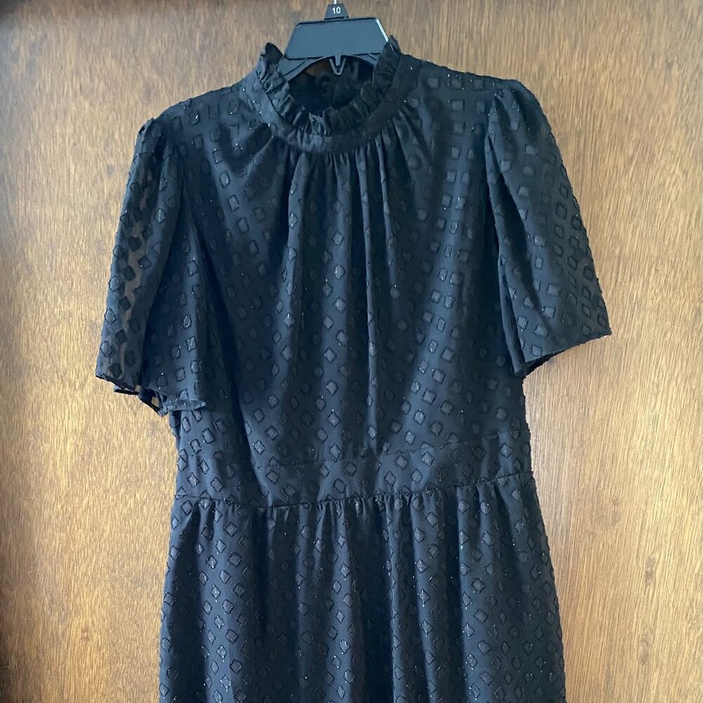 julia jordan Black Textured Midi Dress